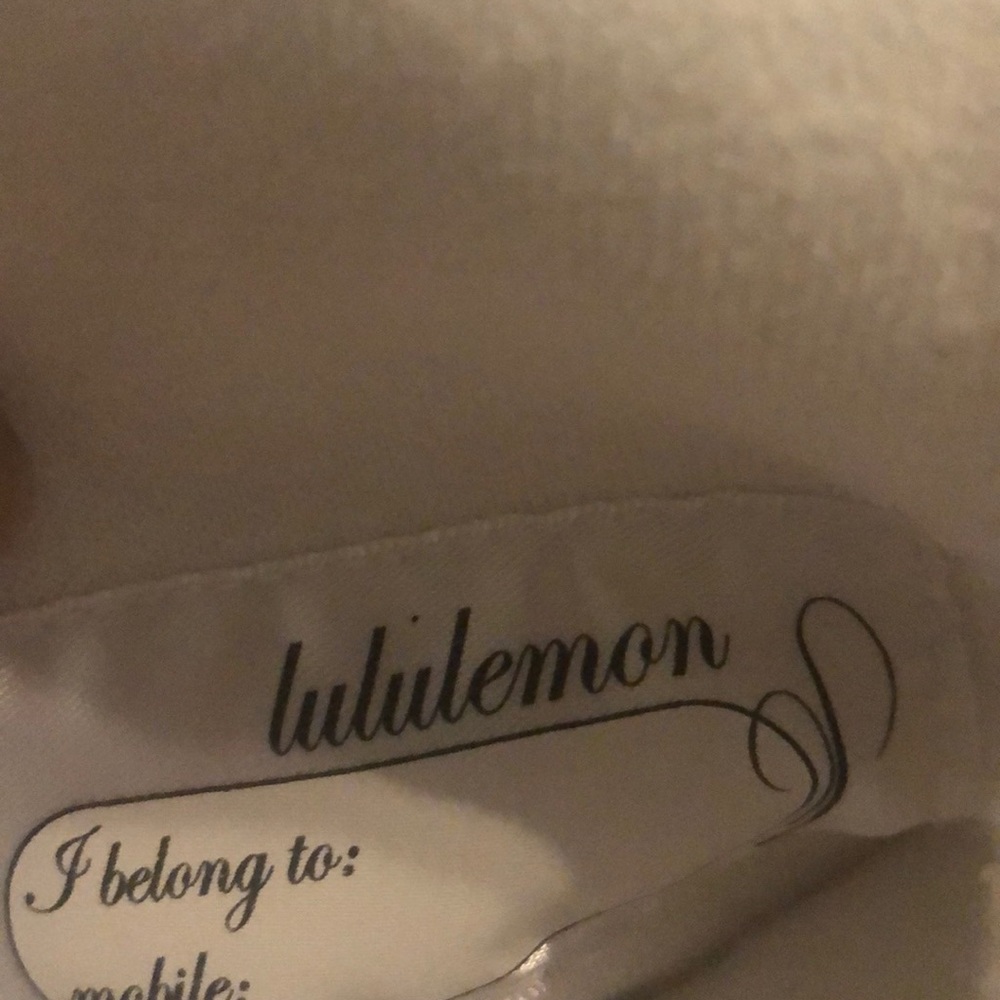 Sold LULULEMON!!! - Picture 8 of 9